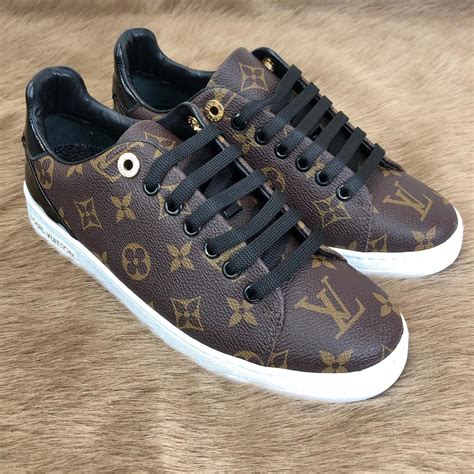 louis vuitton dames schoenen voluit geschreven|Louis Vuitton ladies sneakers.